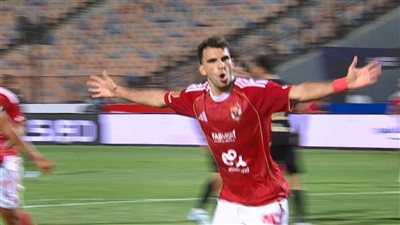 زيزو يسجل أول أهدافه مع الأهلي في شباك فاركو ليتقدم المارد الأحمر 2-0 (فيديو)