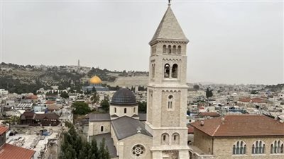 الاحتلال الإسرائيلي يجمد الحسابات البنكية للبطريركية الأرثوذكسية بالقدس
