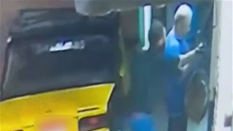 سرقة هاتف محمول من