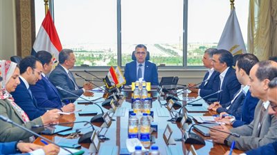 تطورات تنفيذ مشروع المستودع الاستراتيجي العملاق بالأقصر، توفير السلع بشكل دائم