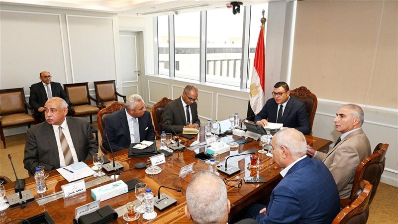 وزير الإسكان