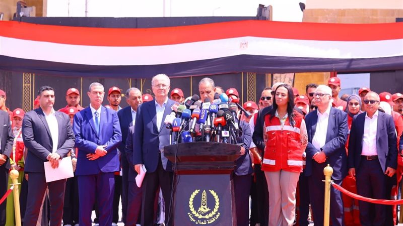 من معبر رفح، وزيرة