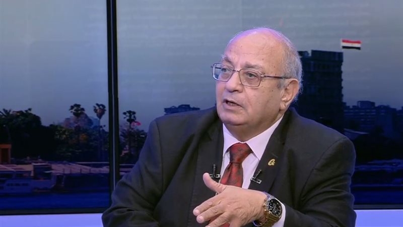 الايام المصرية