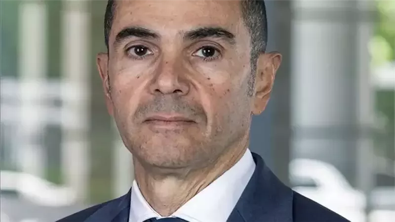 ماذا أضاف حسن الخطيب