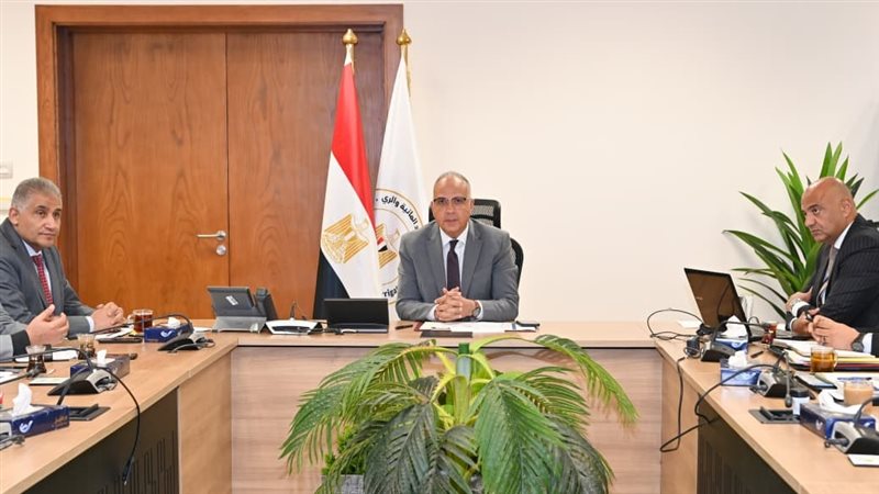 وزير الري