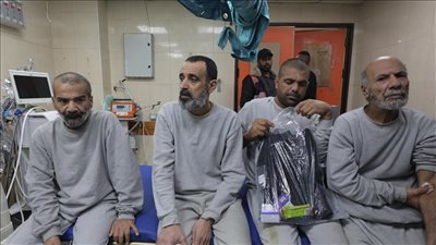 بالأسماء، إسرائيل تفرج عن 10 معتقلين فلسطينيين من قطاع غزة