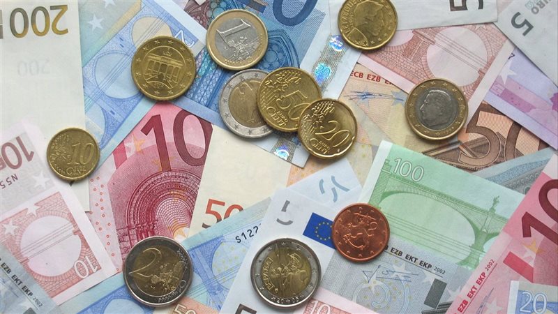 سعر اليورو اليوم