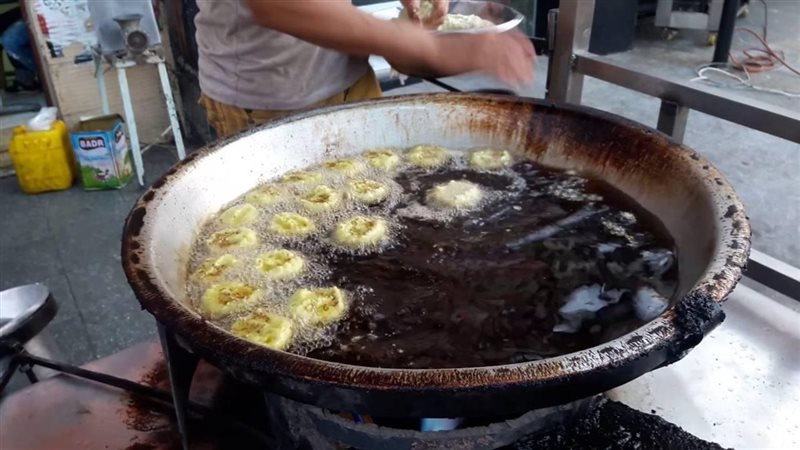 أزمة الزيت المستعمل