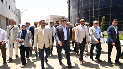 جولة وزير الإسكان في مطروح، قرارات جديدة تحمل الخير لأهالي المحافظة «اعرفها»