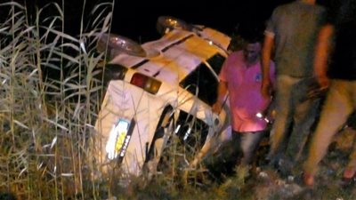 بالأسماء، إصابة 18 في انقلاب ميكروباص على الطريق الزراعي السريع