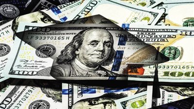 قبل اجتماع المركزي، سعر الدولار اليوم الثلاثاء مقابل الجنيه المصري في البنوك