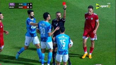 مفاجأة في طرد محمد الشيبي لاعب بيراميدز خلال مباراة مودرن سبورت