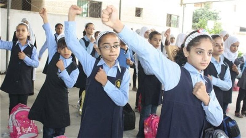 الزي المدرسي للمدارس