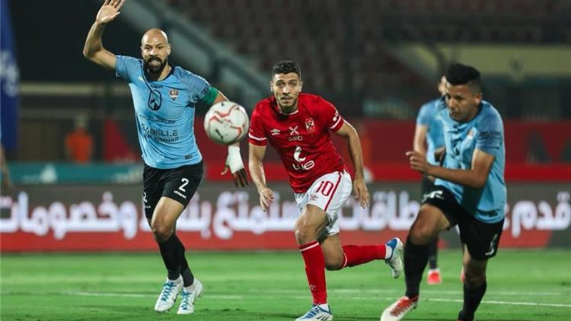 الأهلي أمام غزل المحلة