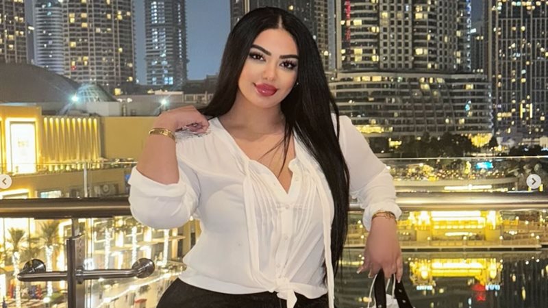 البلوجر نرمين طارق