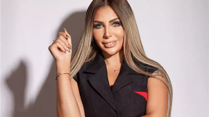 سارة خليفة