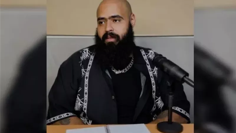 محمد عبد العاطي التيك