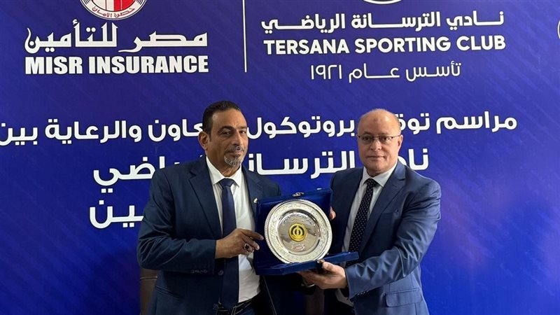 نادي الترسانة يوقع