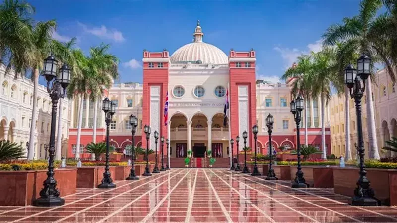جامعة القاهرة الأهلية