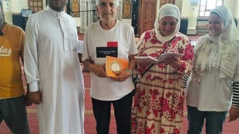 ميلاد جديد لرجل اعتنق