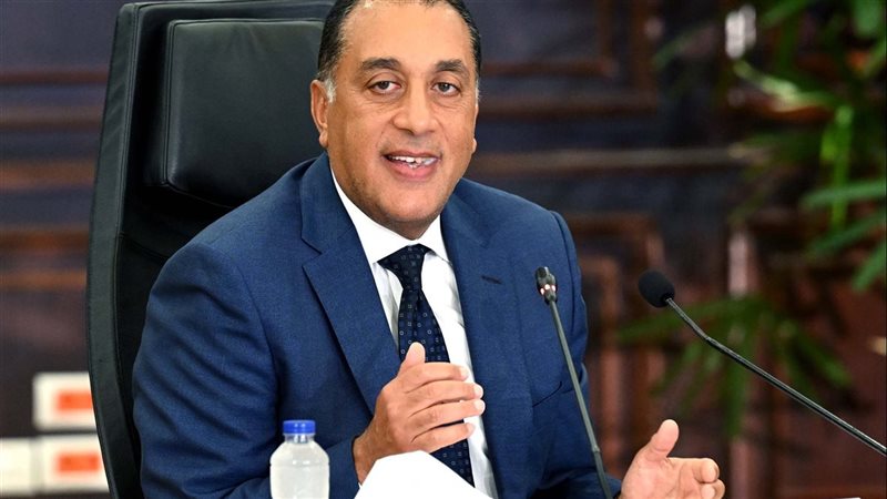 رئيس الوزراء يُهنئ