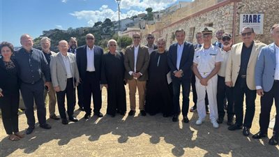 وزيرا الزراعة والشؤون النيابية في زيارة للمنشآت الزراعية بمدينة باري الإيطالية