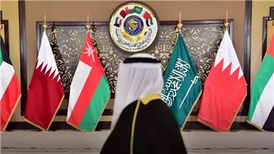 مجلس التعاون الخليجي يدين بشدة تصريحات نتنياهو بشأن تهجير الفلسطينيين