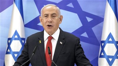 البرلمان العربي يدين تصريحات نتنياهو بشأن تهجير الفلسطينيين من قطاع غزة 