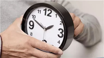 التوقيت الشتوي وتغيير الساعة، إليك الموعد وكيفية ضبط الوقت