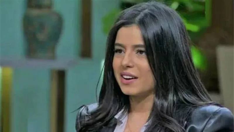 مريم عامر منيب