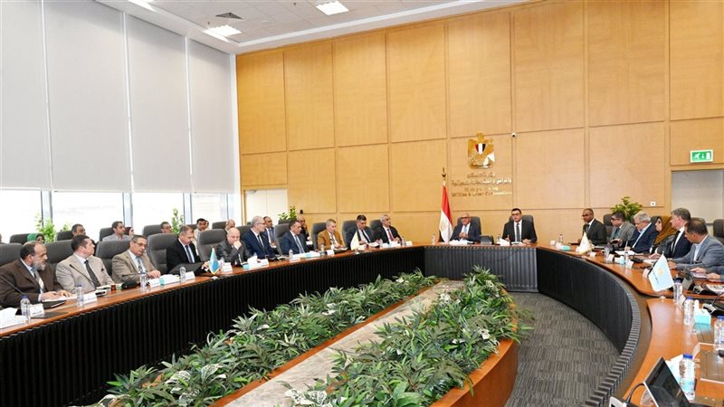 وزير الإسكان