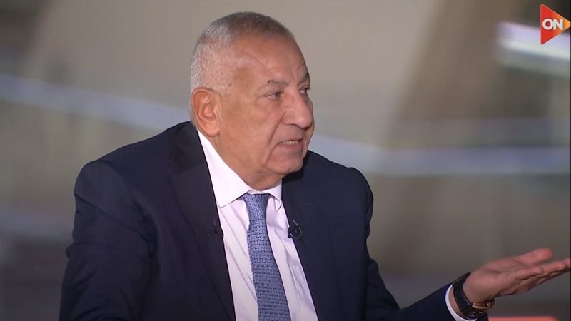 كامل أبو علي