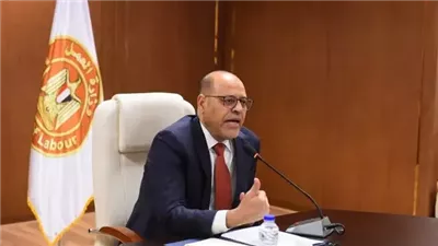 فرص عمل للتمريض في الامارات، وزارة العمل تكشف الشروط والتفاصيل