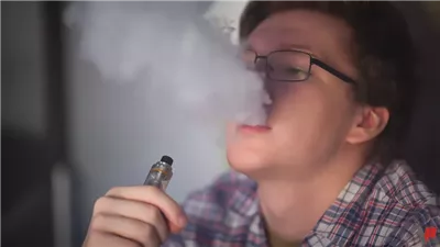كيف أعرف أن ابني يدخن السجائر الإلكترونية