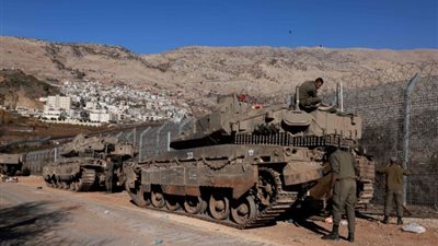 توغل آليات عسكرية إسرائيلية داخل قرى ريف درعا الغربي بسوريا 