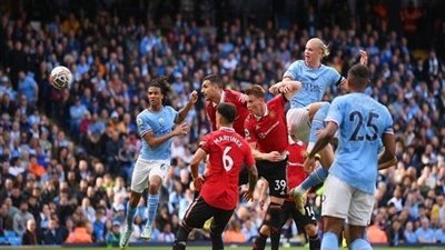 بث مباشر مباراة مانشستر سيتي ومانشستر يونايتد في الدوري الإنجليزي الممتاز