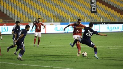 الأهلي يواصل نزيف النقاط ويتعادل مع إنبي 1-1 في الدوري 