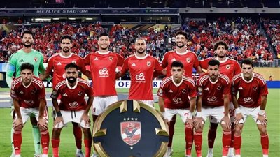 مفاجأة، الأهلي يفاوض مدرب عالمي لإنقاذ الفريق من قاع الدوري (خاص)