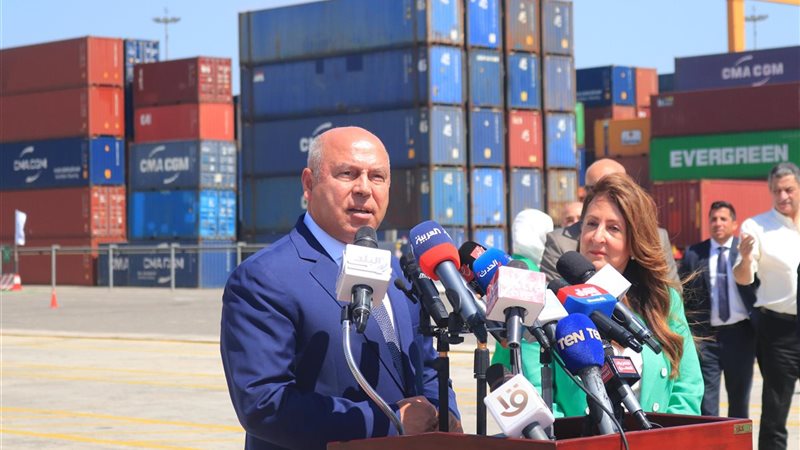 الفريق مهندس كامل