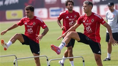 آخر تطورات إصابة زيزو وإمام عاشور لاعبي الأهلي وفرص لحاقهما بمباراة الزمالك