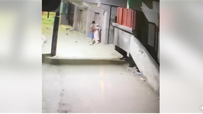 بالفيديو، فتاة بالمنصورة تستغيث بالداخلية من ابن عمها بعد اعتدائه عليها