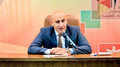 وزير التعليم يتعهد بوظيفة مرموقة لأوائل المحافظات في الشركات اليابانية