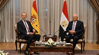 «جبالي» يستقبل ملك أسبانيا بمجلس النواب ويؤكد على تعزيز العلاقات البرلمانية المشتركة
