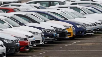 اشترى عربية جديدة ولا مستعملة؟ عضو شعبة السيارات يفاجئ الجميع