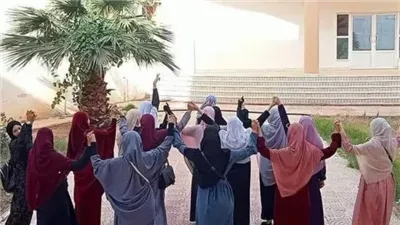 كلية الدراسات الإسلامية للبنات بجامعة الأزهر تحذر من ارتداء الملابس الضيقة والممزقة