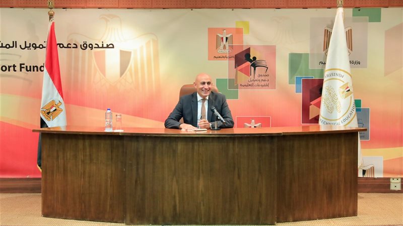 الكتب المدرسية تصدر