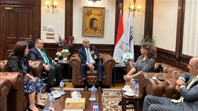 جهاز تنمية المشروعات يبحث التعاون مع البنك الأوروبي لإعادة الإعمار والتنمية