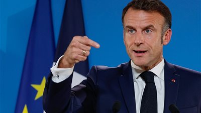 ماكرون: إسرائيل دمرت صورتها أمام العالم وخيار فرض عقوبات اقتصادية يظل مطروح 