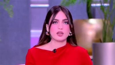 ياسمين عز لجمهور الزمالك: آخر مرة أخدتوا بطولة أفريقيا سنة 2002 كان زيزو في كي جي تو