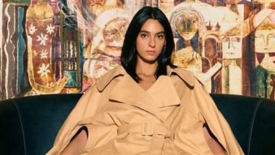 من هي دينا شاكر مصممة إطلالة ملكة إسبانيا الأنيقة بالقاهرة؟ (شاهد)